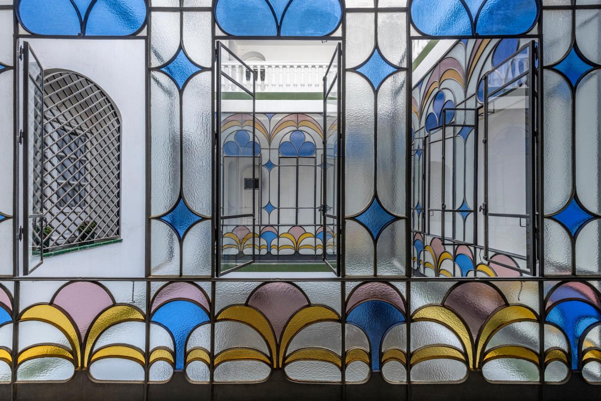 Pikis Center Sevilla Екстериор снимка