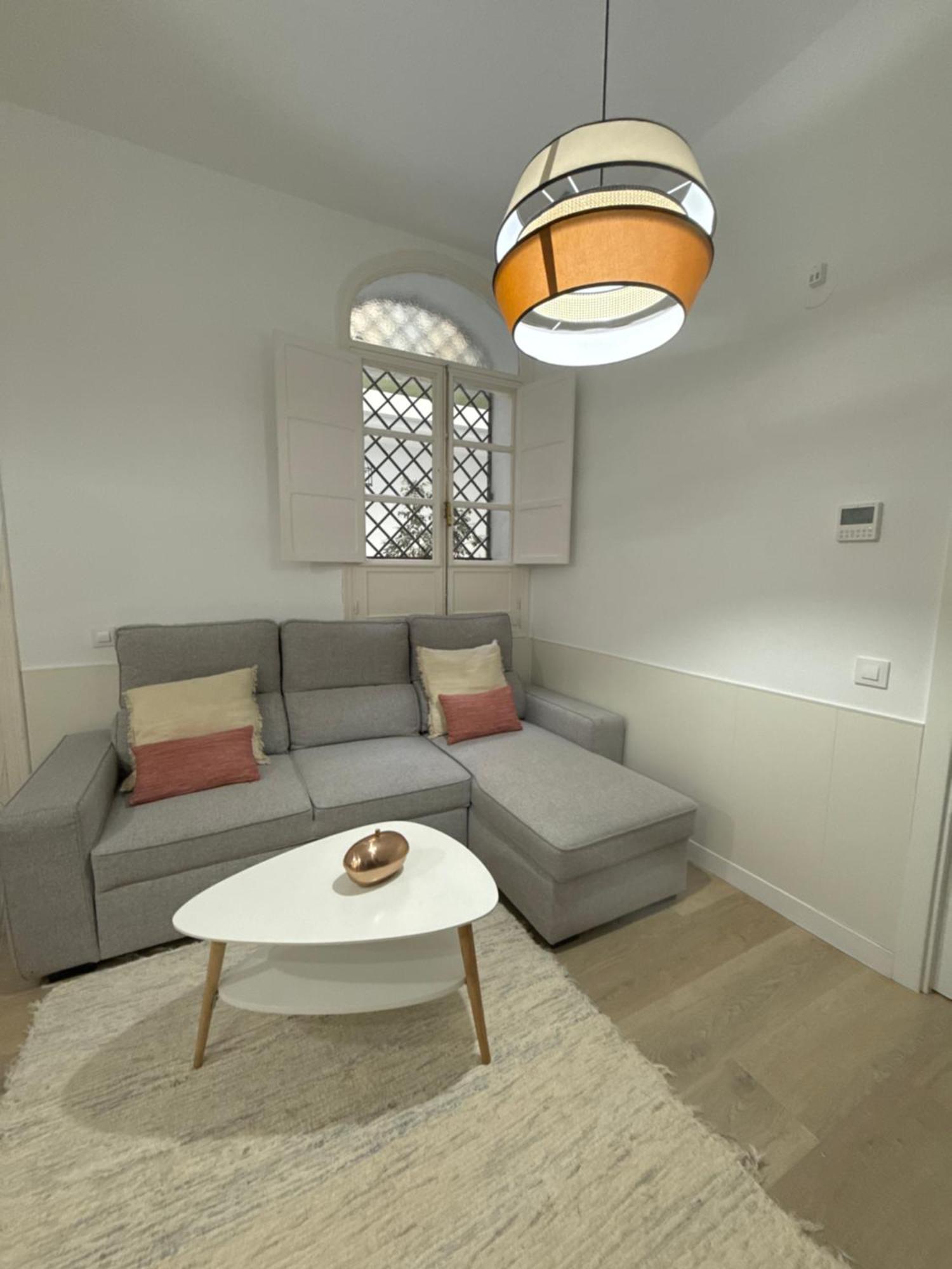 Pikis Center Sevilla Екстериор снимка