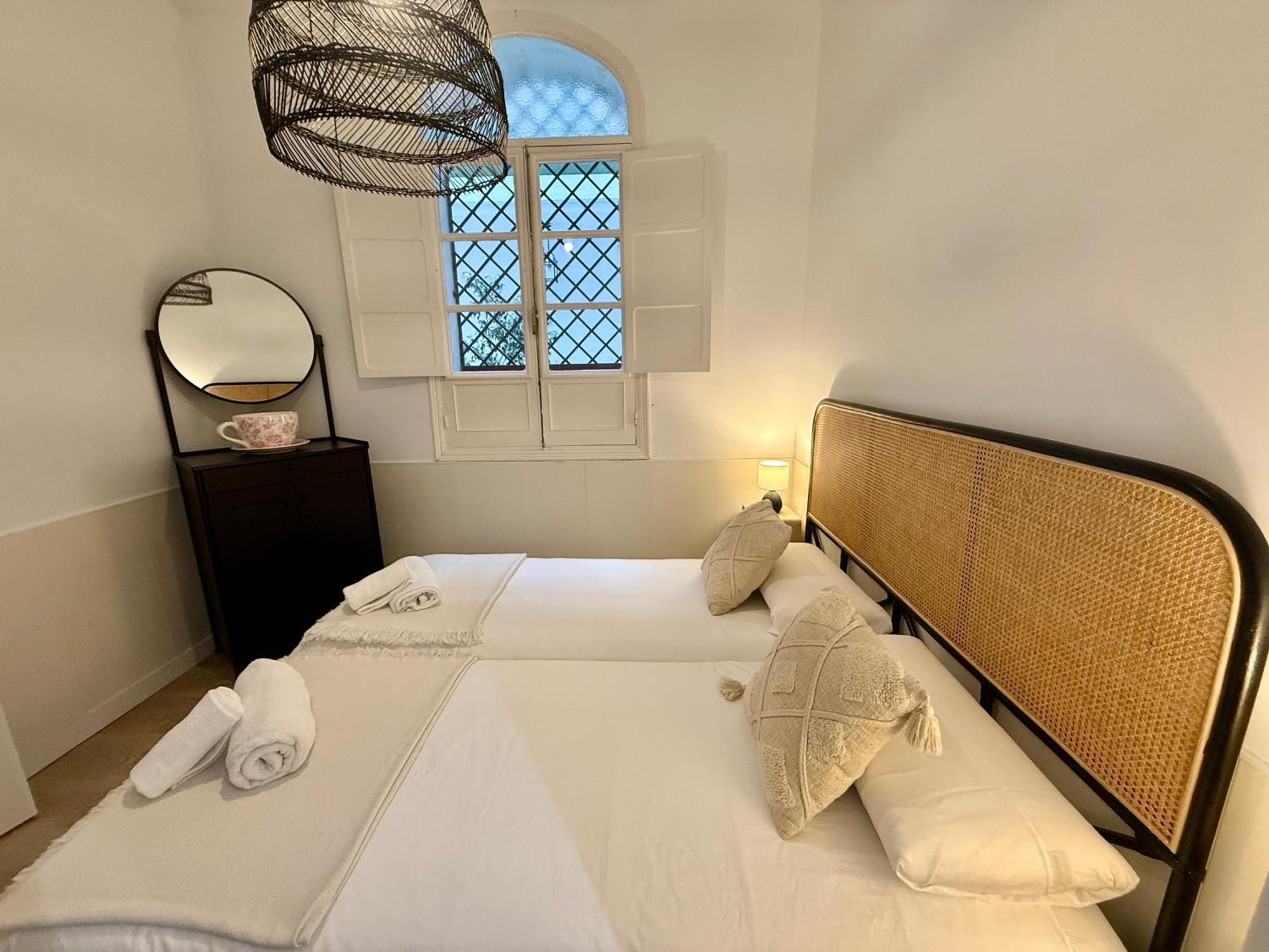 Pikis Center Sevilla Екстериор снимка